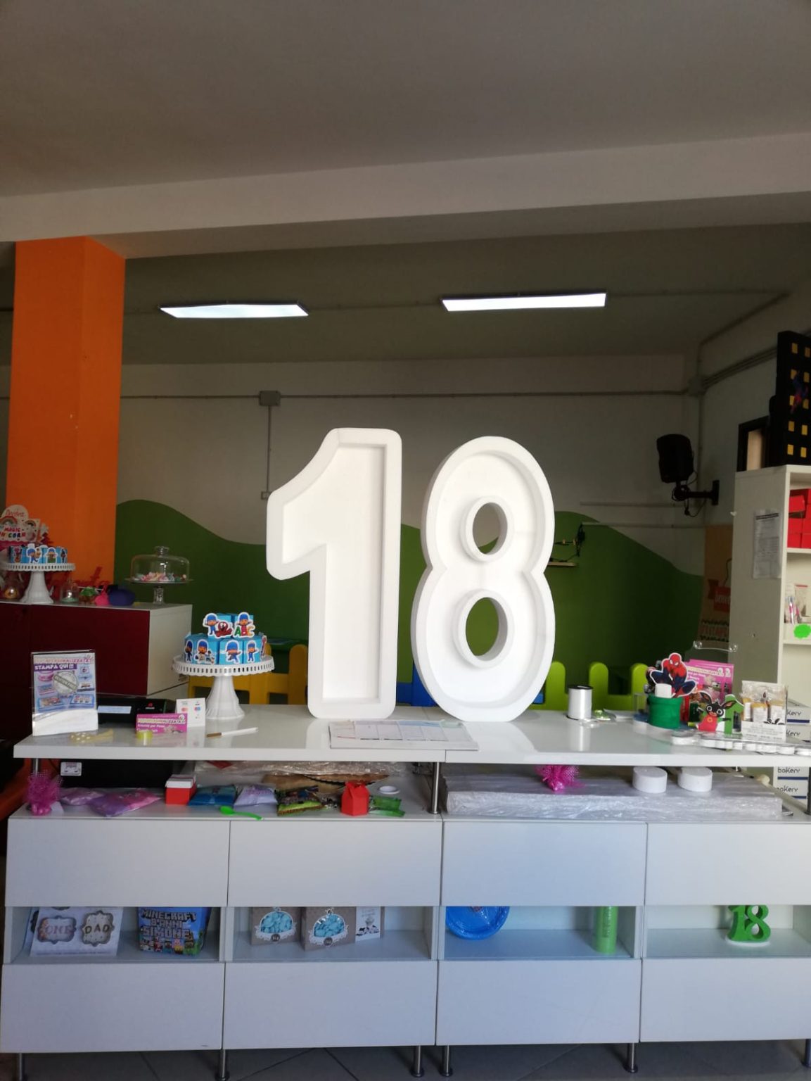 Lettera Ñ In Polistirolo 200mm: Iniziale Gigante Per Decorazioni Fai Da Te