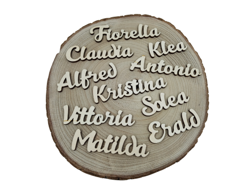 Nomi segnaposto in legno personalizzati