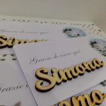 Nomi segnaposto in Legno di Pioppo con Cartolina di ringraziamento