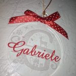 Palla di Natale in Plexiglass Trasparente con incisione Lettera + Nome Diametro 9cm