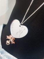 Collana Chiama Angeli placcata argento con ciondolo personalizzabile in plexiglass color argento - immagine 4