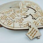 Puzzle San Valentino "20 motivi per cui ti amo" Personalizzabile in legno 25x21cm