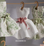 Bomboniera Vestitino Profumato con fiore in Capodimonte 19x13cm - Cherry and Peach - immagine 3