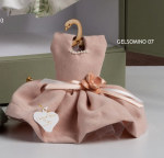 Bomboniera Vestitino Profumato con fiore in Capodimonte 19x13cm - Cherry and Peach - immagine 5