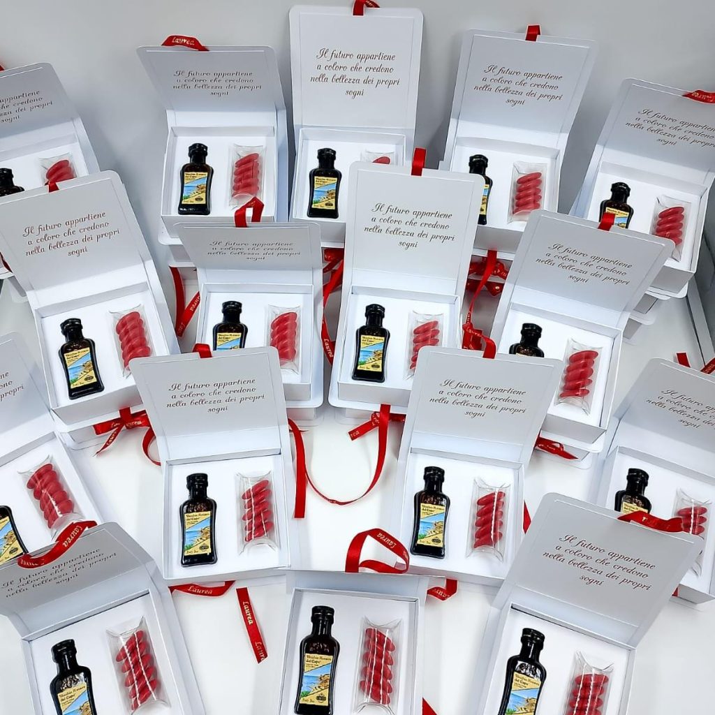 Scatola Bianca con Mignon "AMARO DEL CAPO"