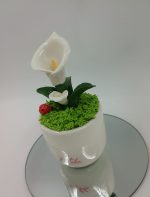 Bomboniera Piantina in Ceramica "Calla" con Coccinella Portafortuna Personalizzabile - immagine 3