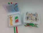 Scatola Regalo Militare con Portachiavi "LO GIURO!" e Confetti Tricolore